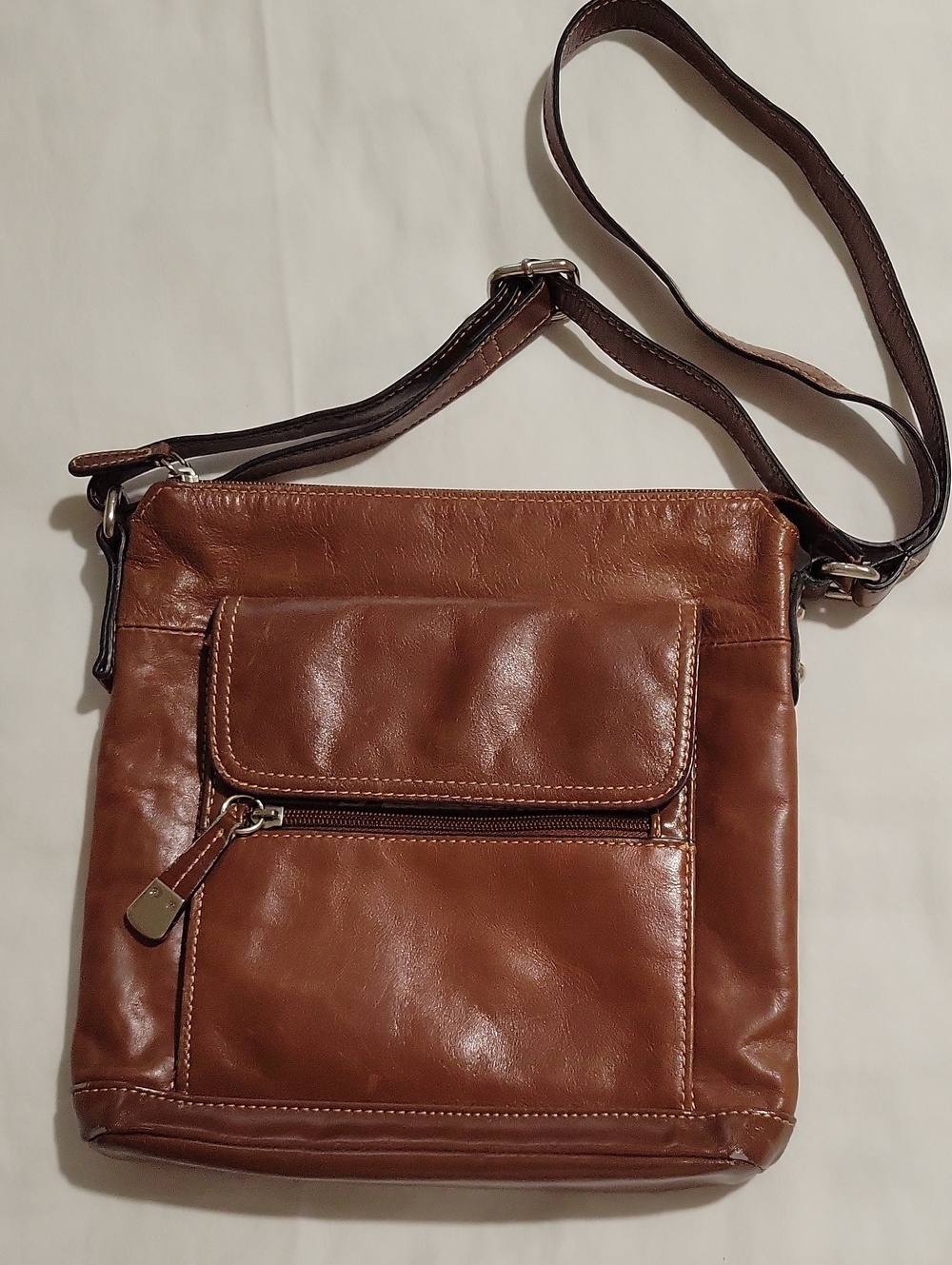 GIANI BERNINI Brown Leather Crossbody Bag - Classic Messenger Style